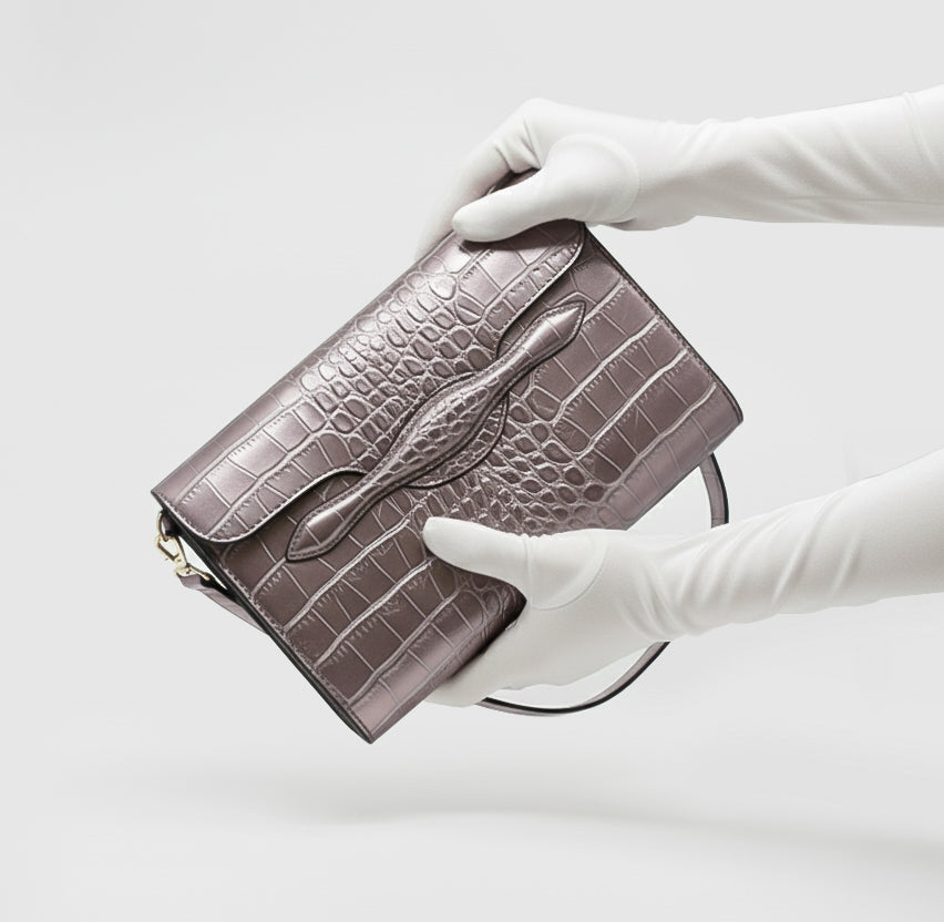 The Juman clutch - Silver croco leather